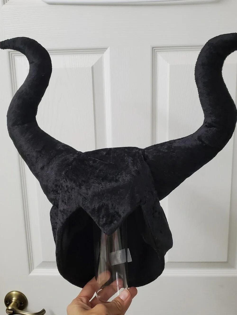 Epic Costumes Maleficent Cosplay Black Plush-Velvet Horned Hat Headpiece Sz L